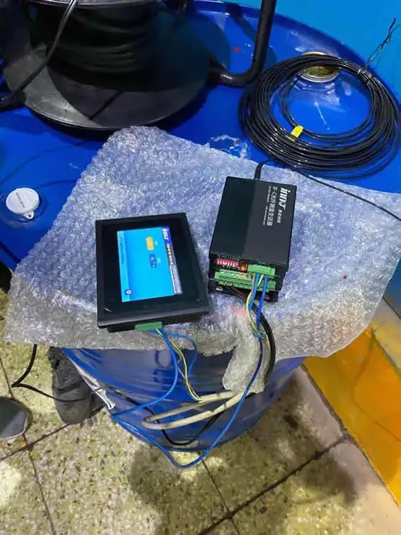 Dry-type transformer winding fiber optic probe installation detail